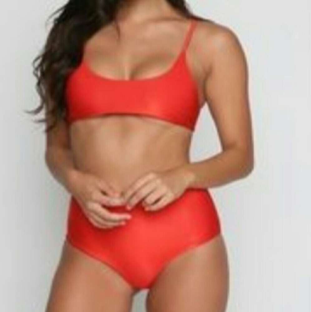Mochi Swim Bikini SET Top&Bottom in RED Fever M Si